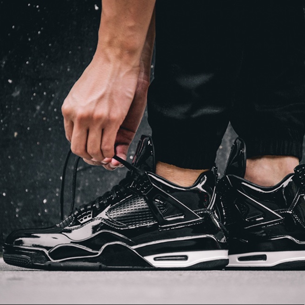 AIR JORDAN 11LAB4